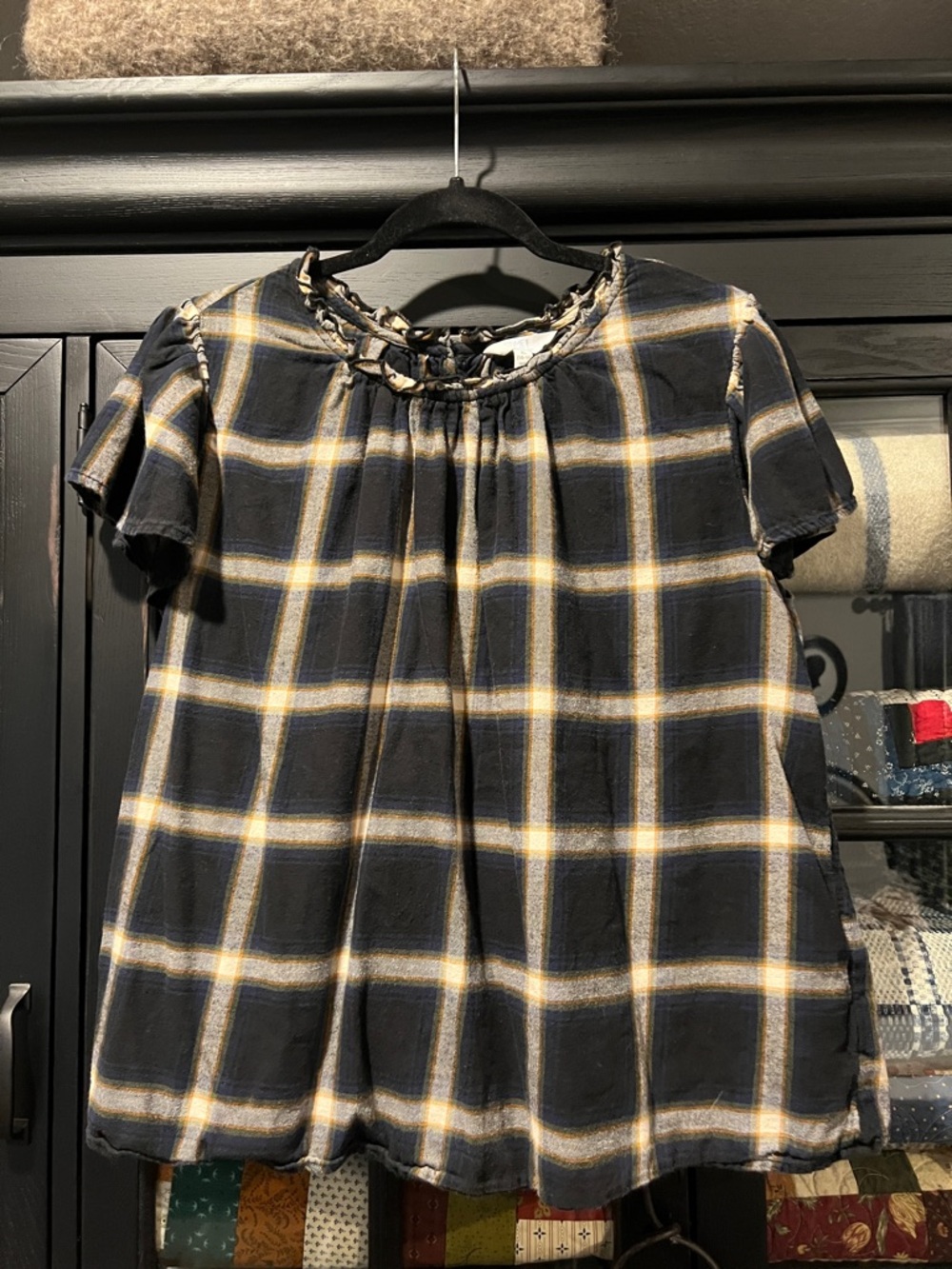 Time and Tru Black and Yellow Plaid Short Sleeve Blouse